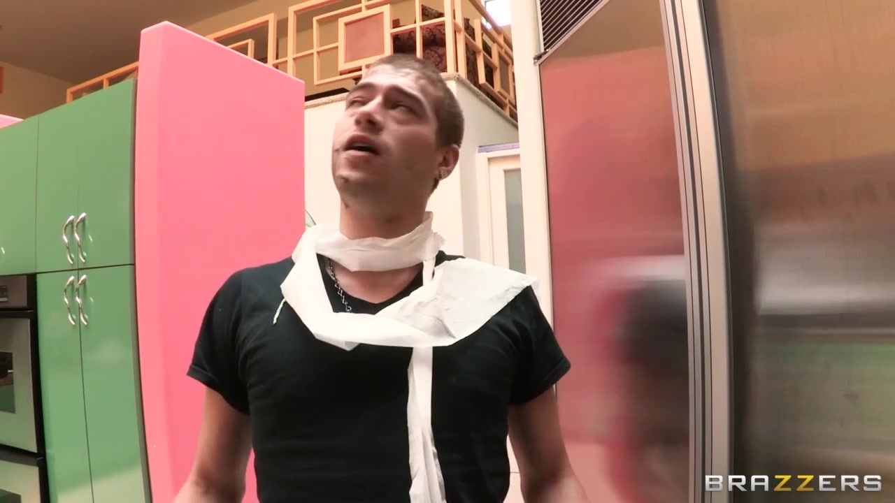 Армянская анальная зарядка на утро