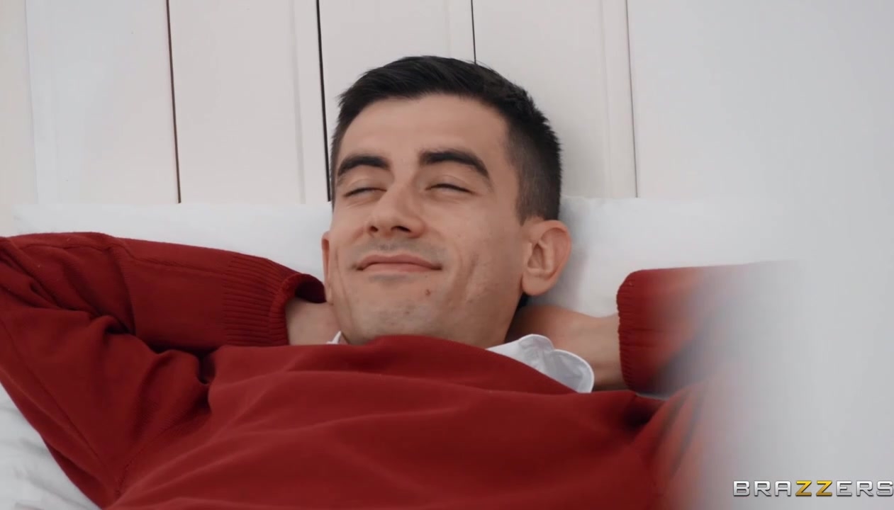 Жаркий узбекский секс в позе раком